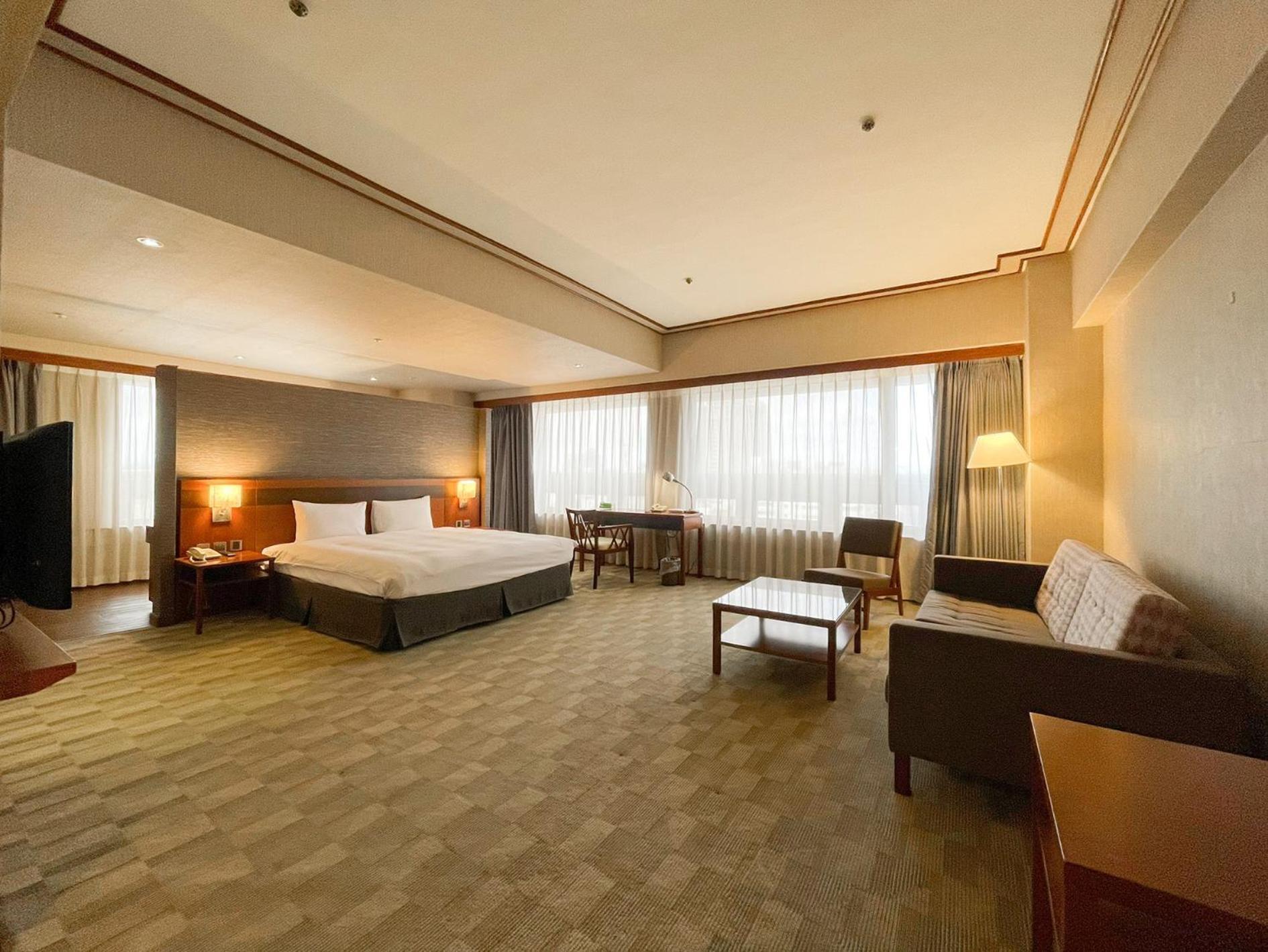 Guide Hotel Hsinchu Zhongyang Экстерьер фото