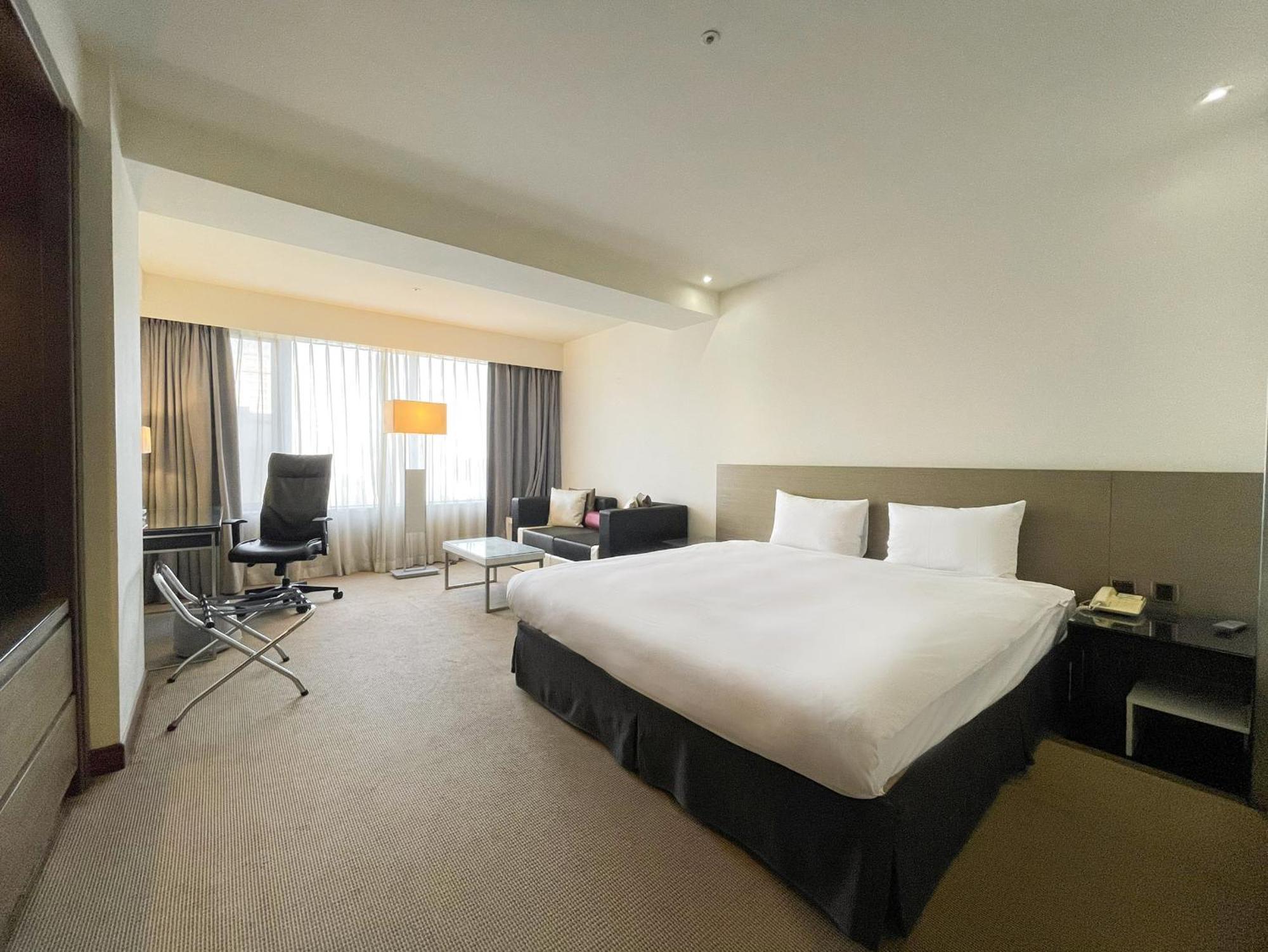 Guide Hotel Hsinchu Zhongyang Экстерьер фото