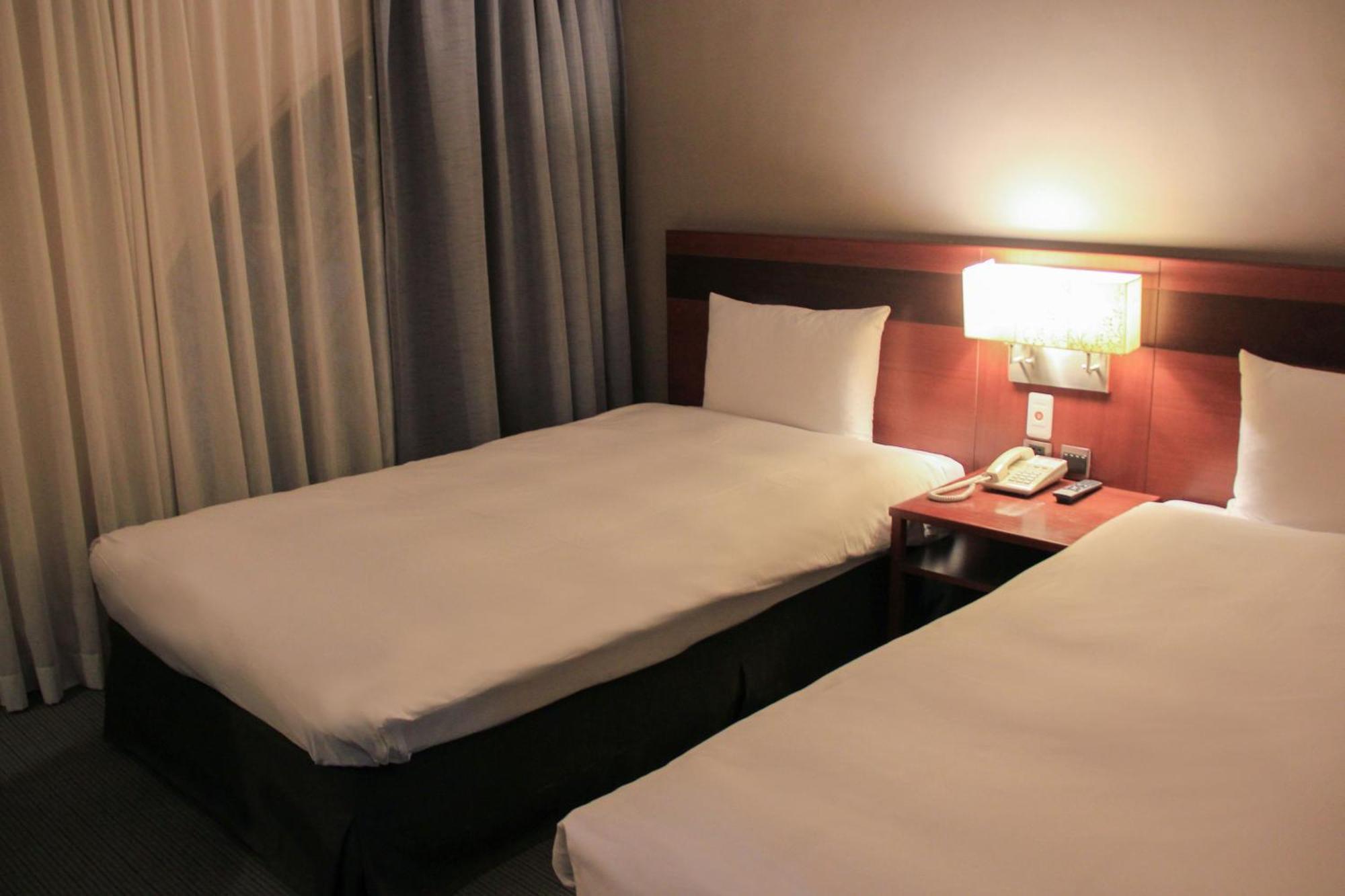 Guide Hotel Hsinchu Zhongyang Экстерьер фото